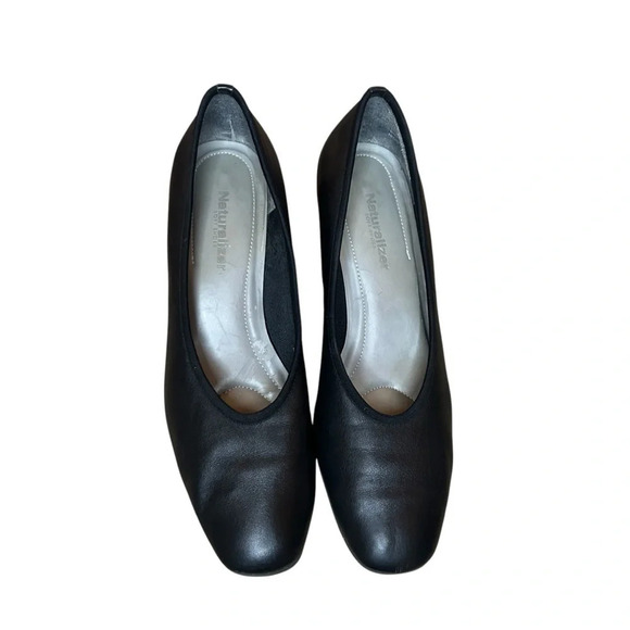 Naturalizer black shoes heels size 9.5 - Picture 2 of 10